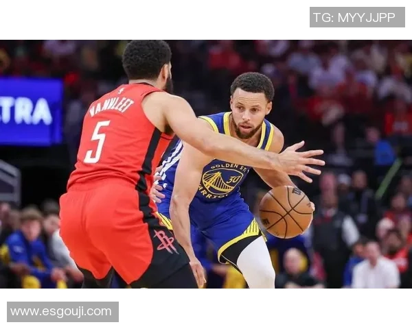 火箭与勇士激战在即NBA赛程精彩对决引发球迷热议